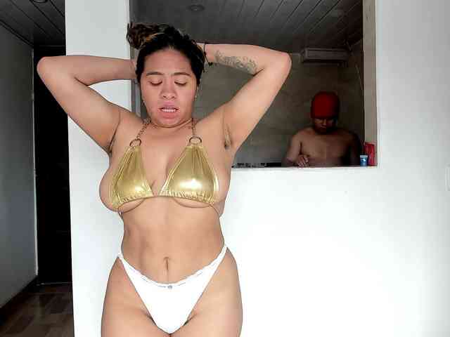 Latin-caliente webcam