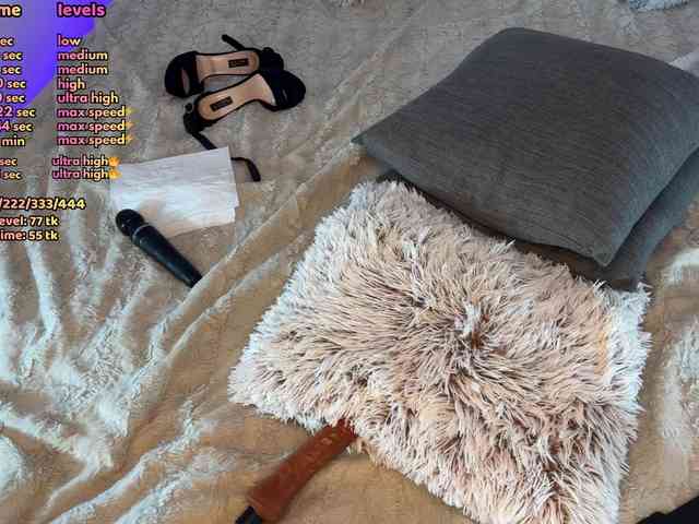 lunaasecretss webcam