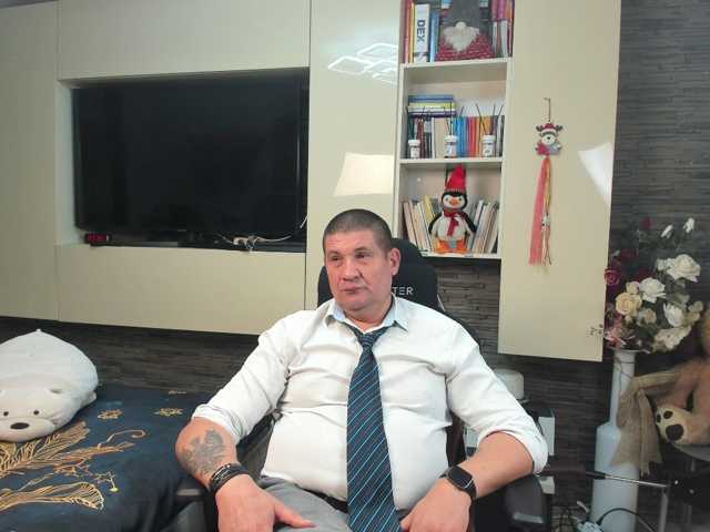 spatacusdaddy48