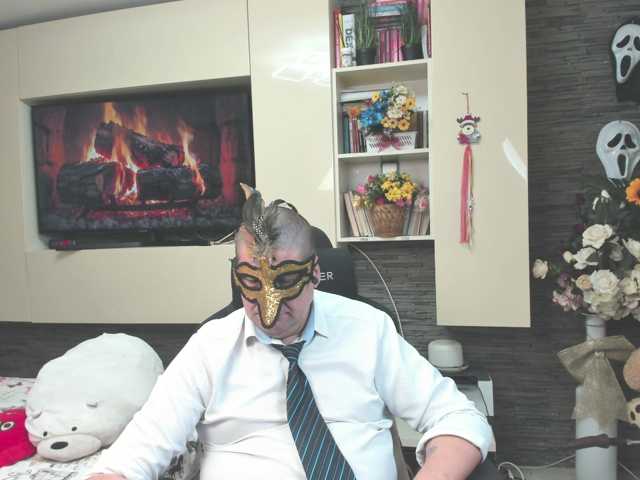 spatacusdaddy48