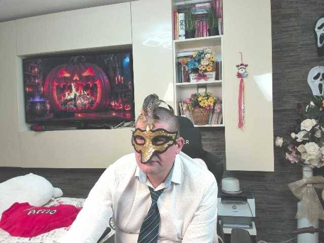 spatacusdaddy48