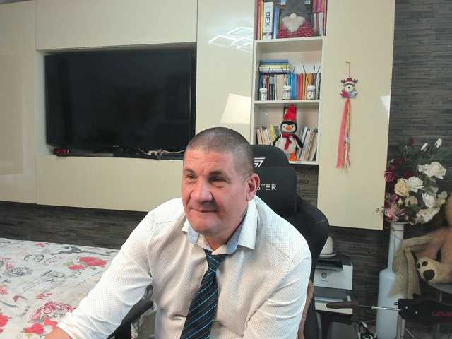 spatacusdaddy48