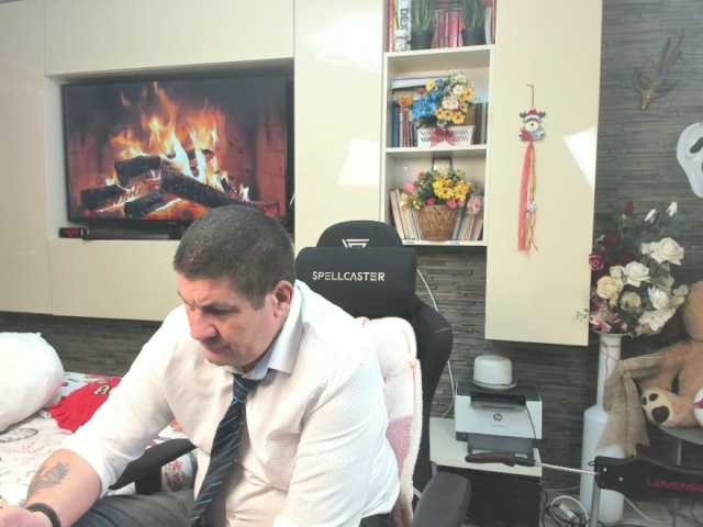 spatacusdaddy48