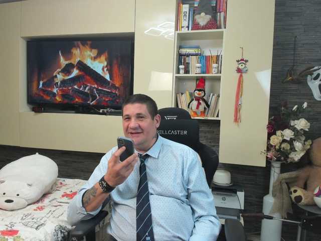 spatacusdaddy48
