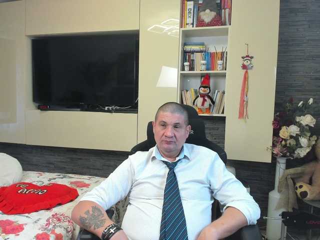 spatacusdaddy48