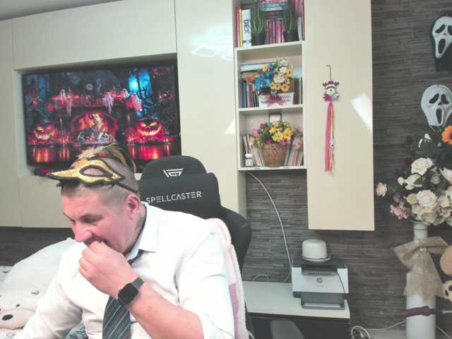 spatacusdaddy48