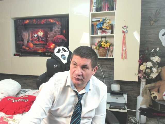 spatacusdaddy48