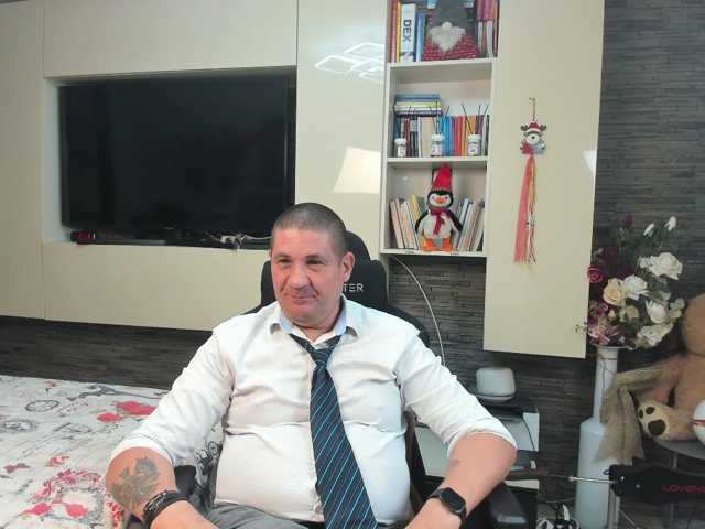 spatacusdaddy48
