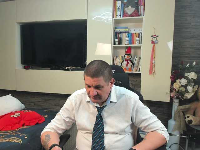 spatacusdaddy48