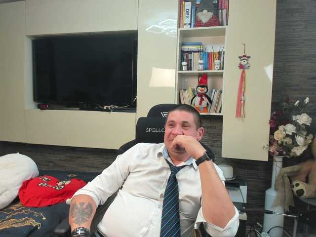 spatacusdaddy48