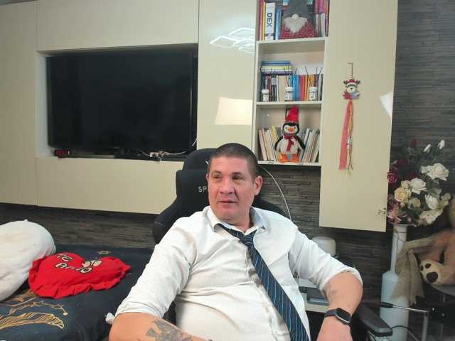 spatacusdaddy48