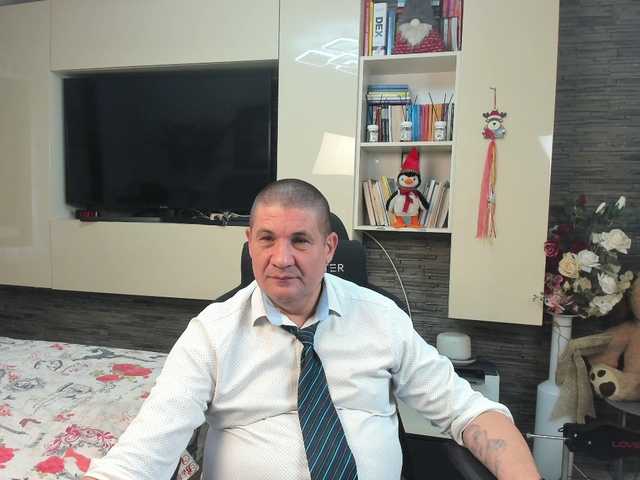 spatacusdaddy48