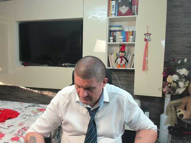 spatacusdaddy48