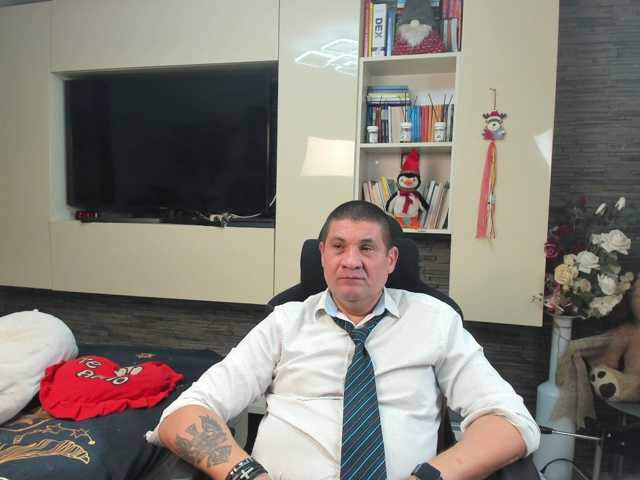 spatacusdaddy48