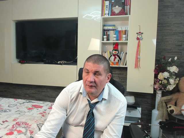 spatacusdaddy48