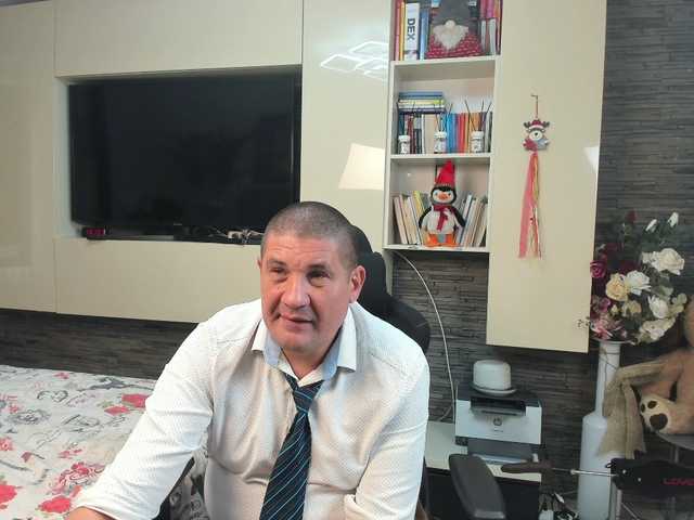 spatacusdaddy48