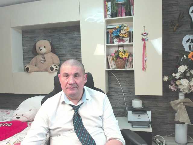 spatacusdaddy48