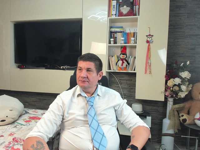 spatacusdaddy48