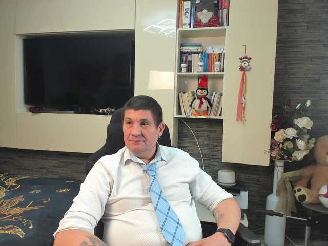 spatacusdaddy48