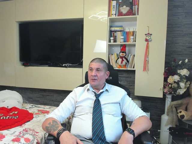spatacusdaddy48
