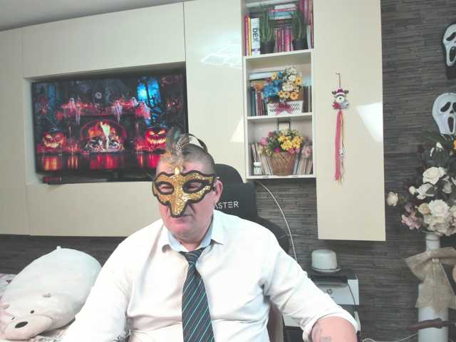 spatacusdaddy48