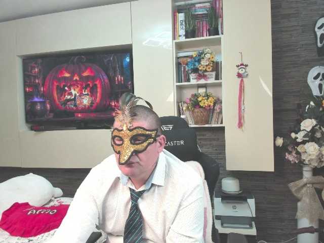 spatacusdaddy48
