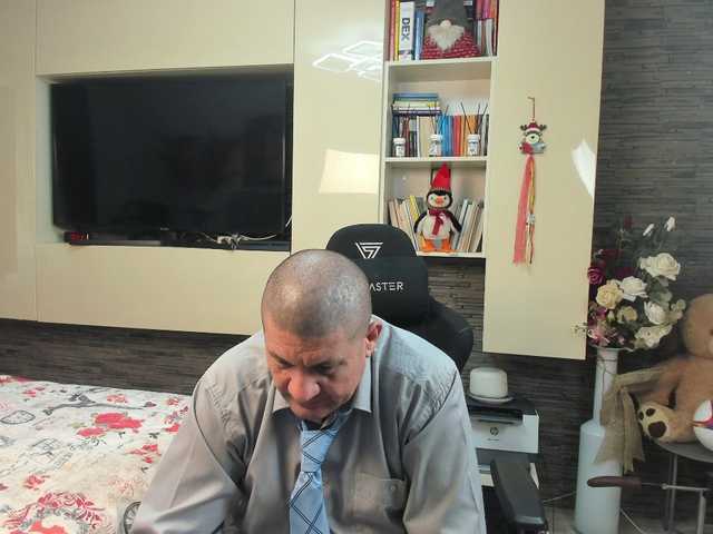 spatacusdaddy48