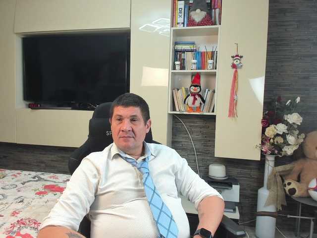spatacusdaddy48 live cam preview