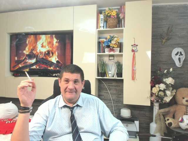 spatacusdaddy48