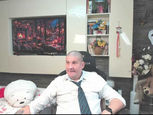 spatacusdaddy48
