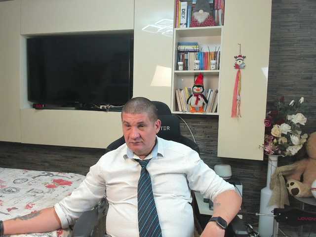 spatacusdaddy48