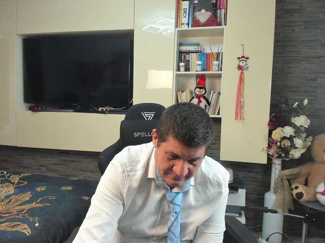 spatacusdaddy48