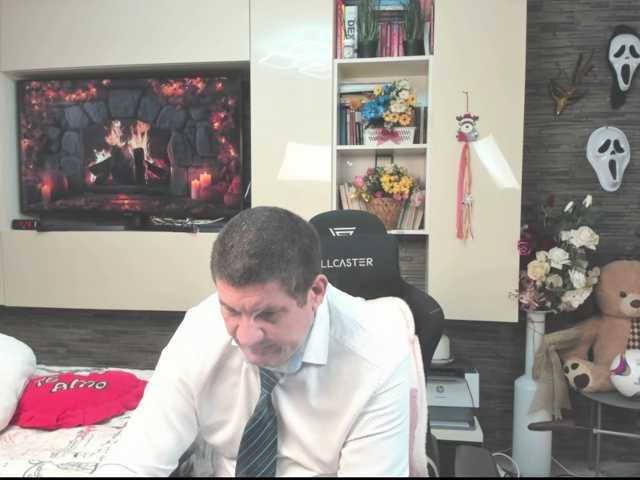spatacusdaddy48