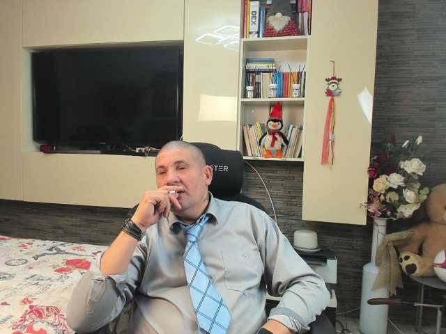 spatacusdaddy48
