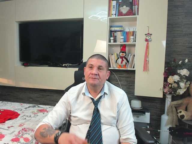 spatacusdaddy48