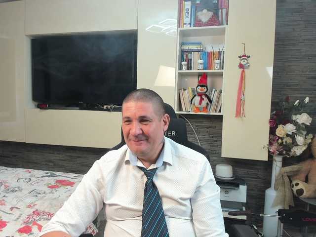 spatacusdaddy48