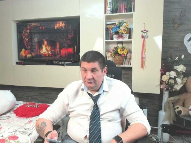spatacusdaddy48