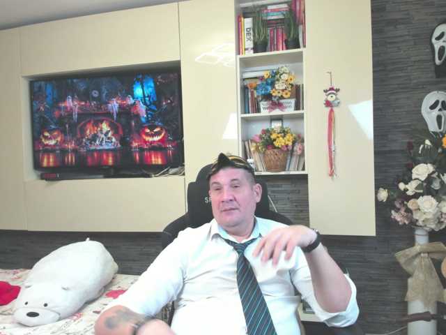 spatacusdaddy48