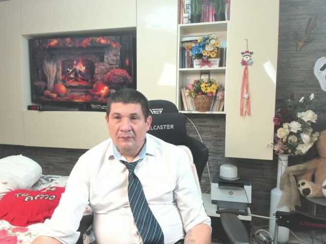 spatacusdaddy48