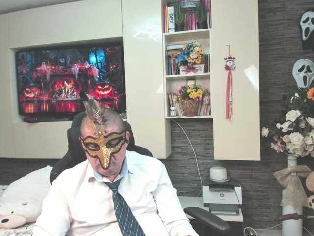 spatacusdaddy48