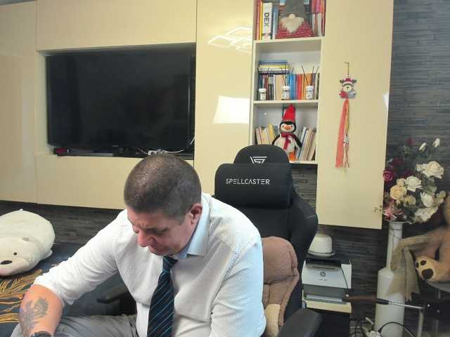 spatacusdaddy48
