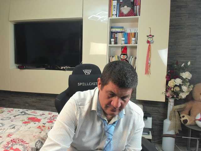 spatacusdaddy48