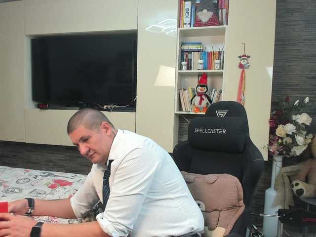 spatacusdaddy48