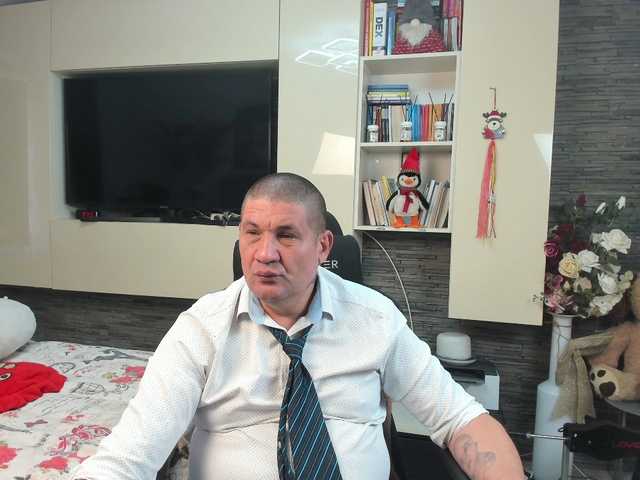 spatacusdaddy48