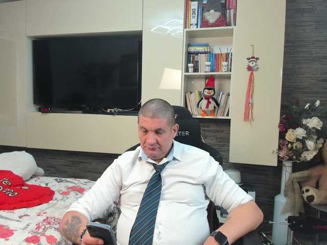 spatacusdaddy48