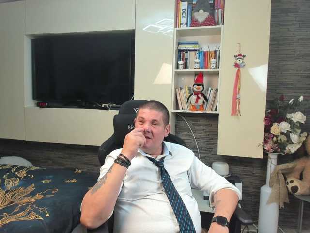 spatacusdaddy48