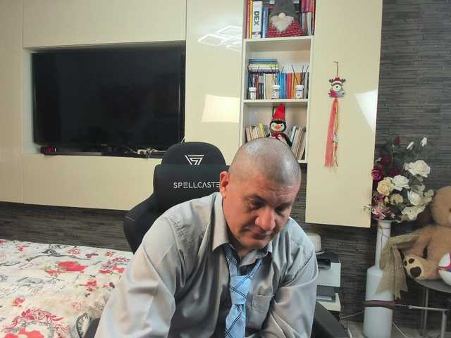 spatacusdaddy48