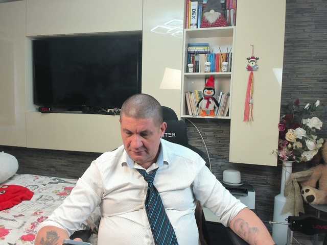 spatacusdaddy48