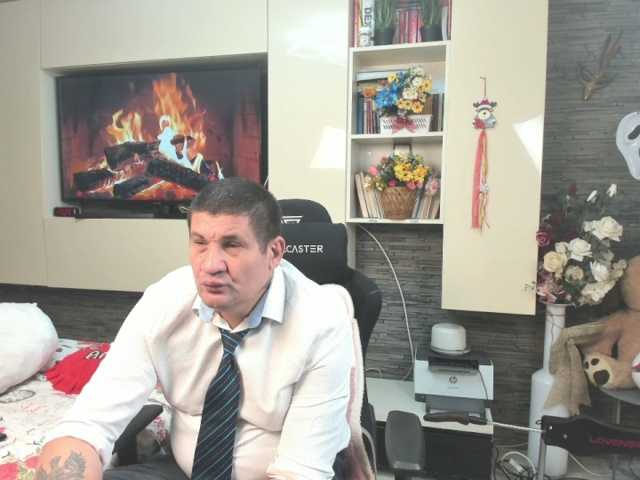 spatacusdaddy48