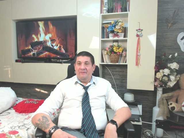 spatacusdaddy48